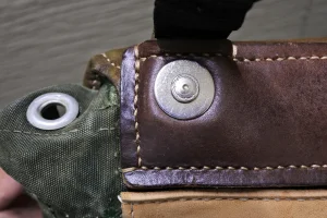 バックパック留め金