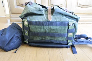 バックパック底面